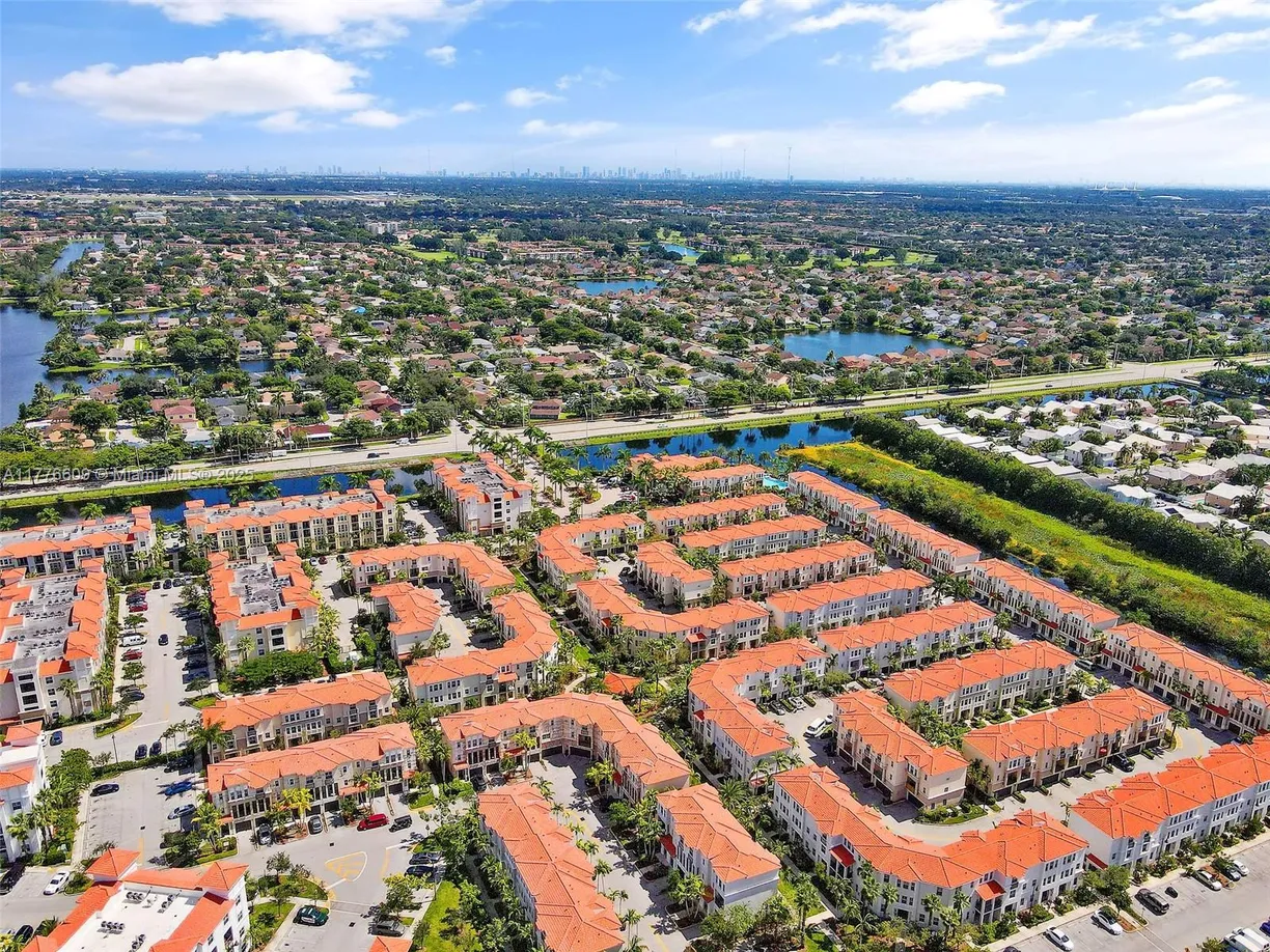 South Florida Real Estate | View 10170 SW 7th St, 31-405 | Listing