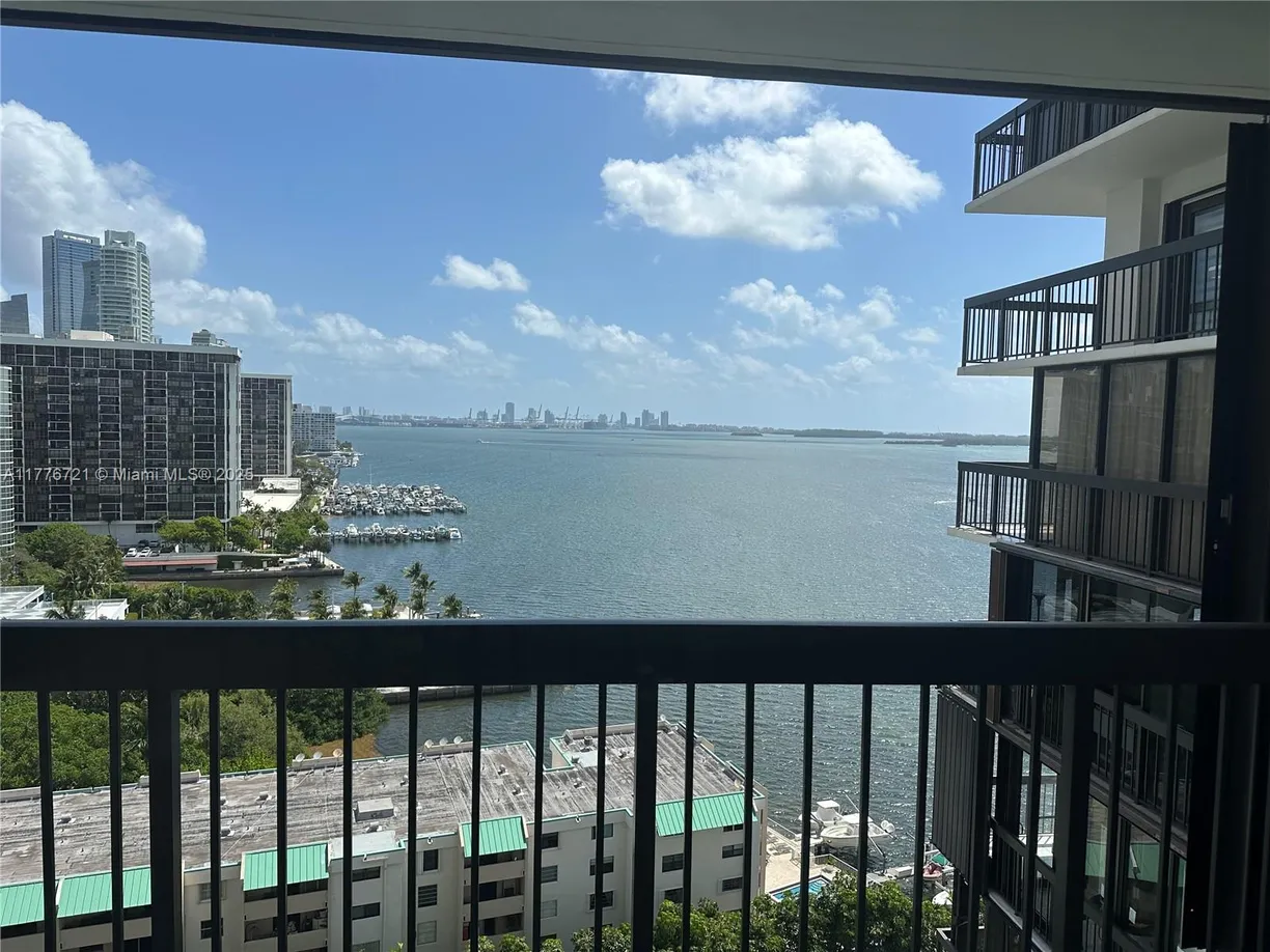South Florida Real Estate | View 2333 Brickell Ave, 1607 | Listing
