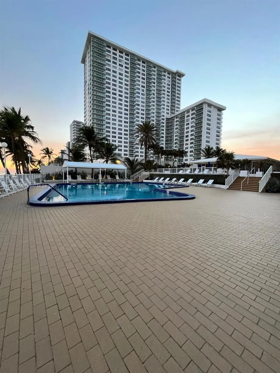 South Florida Real Estate | View 4010 Galt Ocean Dr, 816 | Listing