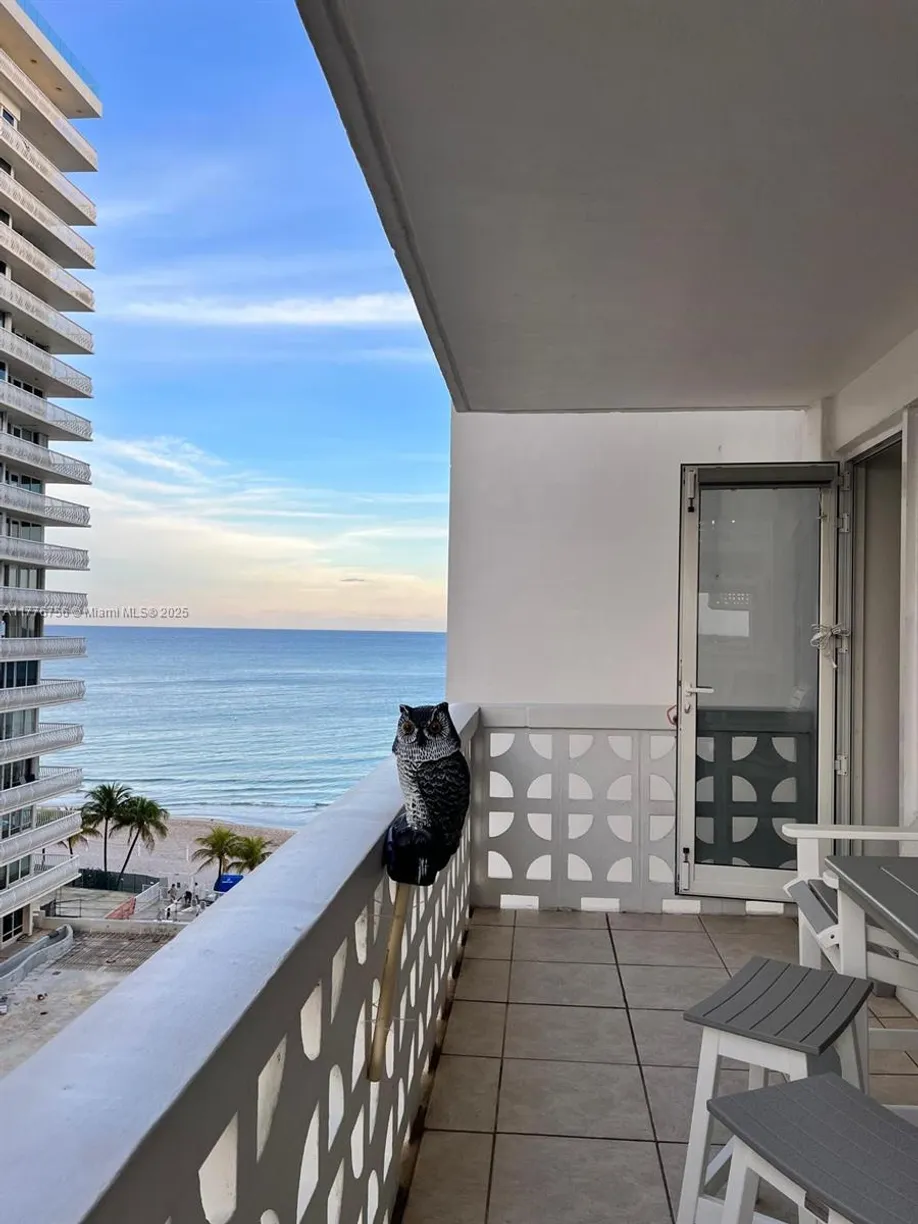 South Florida Real Estate | View 4010 Galt Ocean Dr, 816 | 1 Bed, 1 Bath