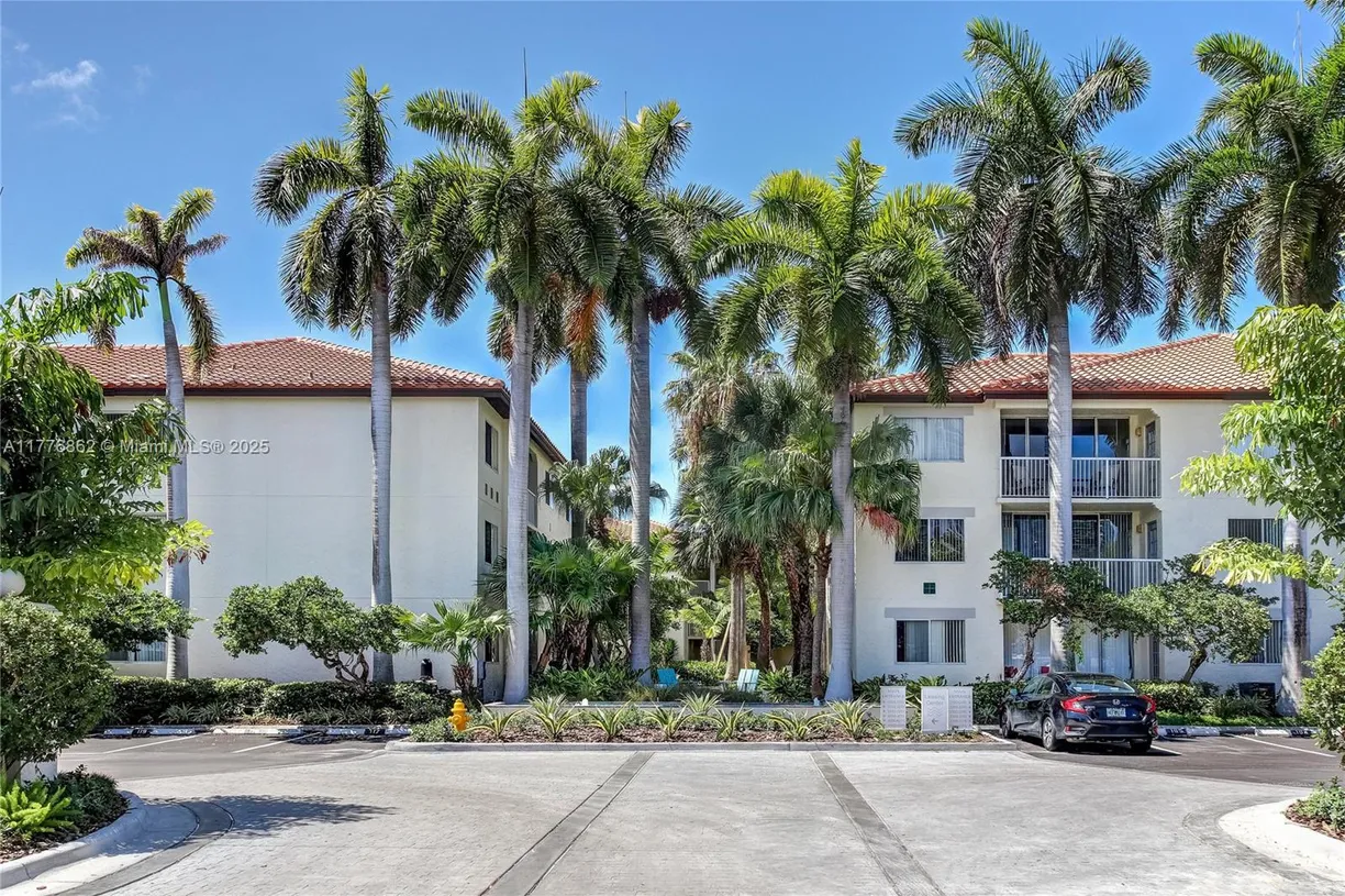 South Florida Real Estate | View 3605 NE 207th St, 3202 | Listing