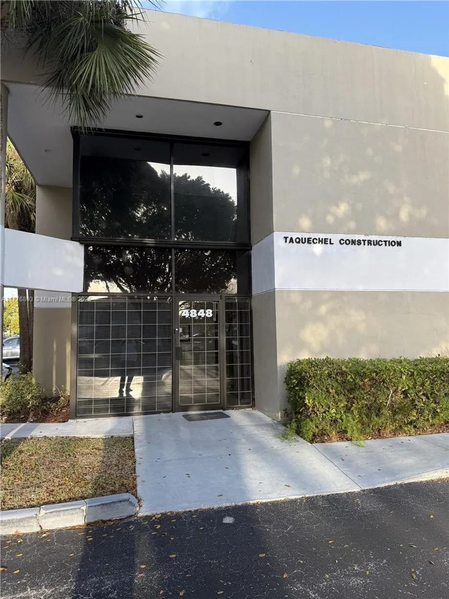 South Florida Real Estate | View 4848 SW 74th Ct