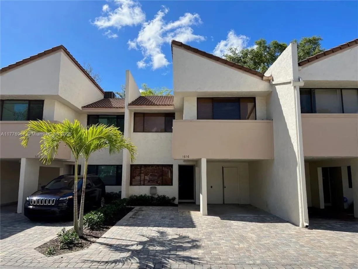 South Florida Real Estate | View 1616 Cypress Pointe Dr, 1616 | 3 Beds, 2 Baths