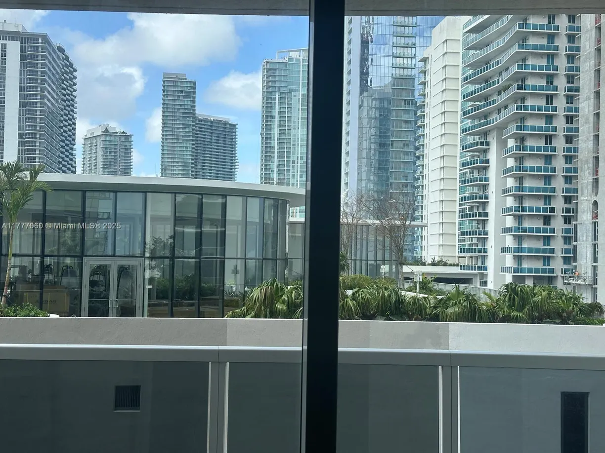 South Florida Real Estate | View 601 NE 23rd St, 1101 | 1 Bed, 1 Bath