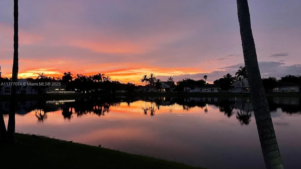 South Florida Real Estate | View 3271 SW 53rd St, 3271 | 3 Beds, 2 Baths