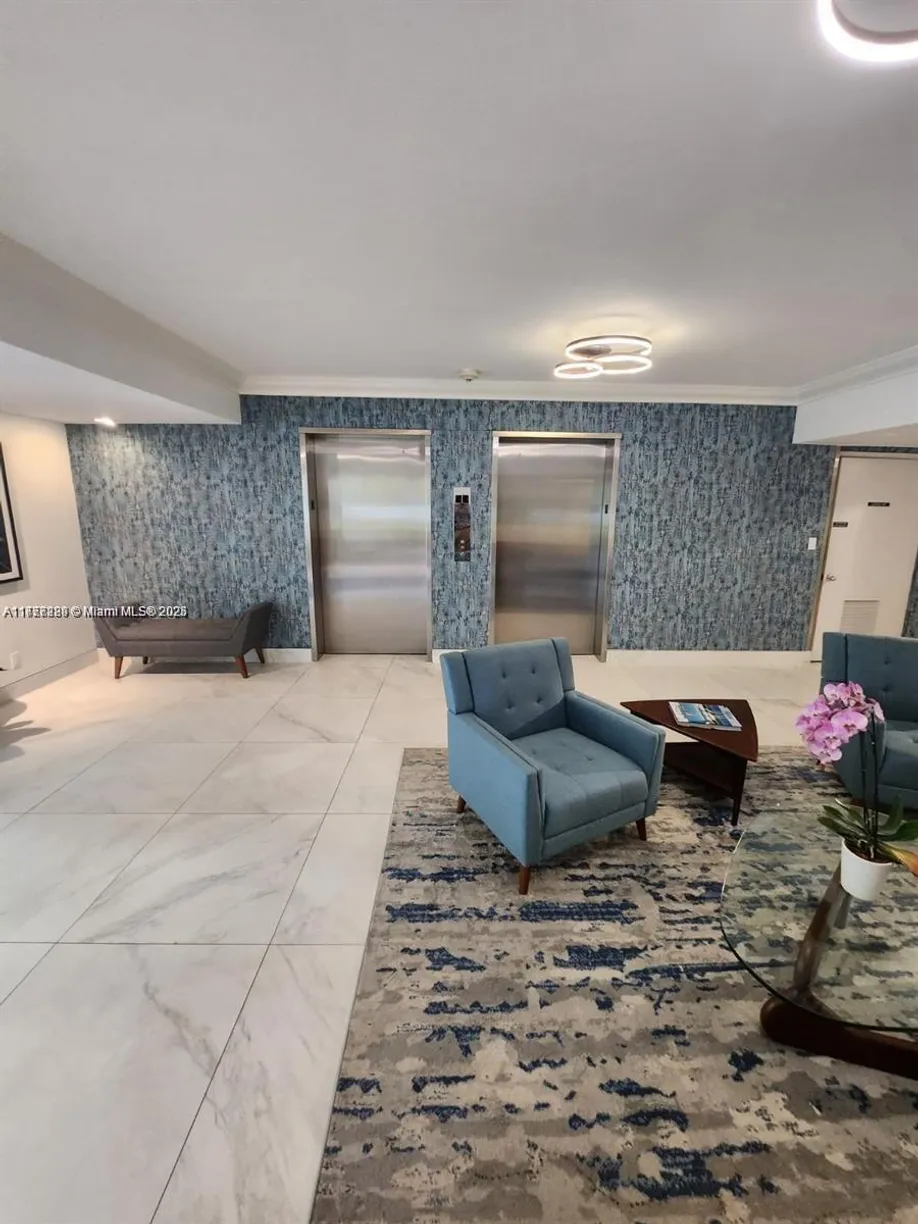 South Florida Real Estate | View 806 Cypress Grove Ln, 403 | 3 Beds, 2 Baths