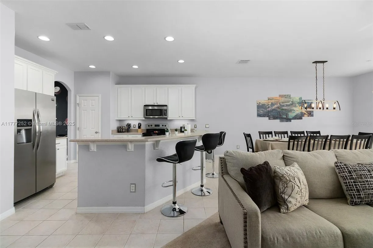 South Florida Real Estate | View 2663 SAND HILL POINT CIRCLE | 5 Beds, 3 Baths