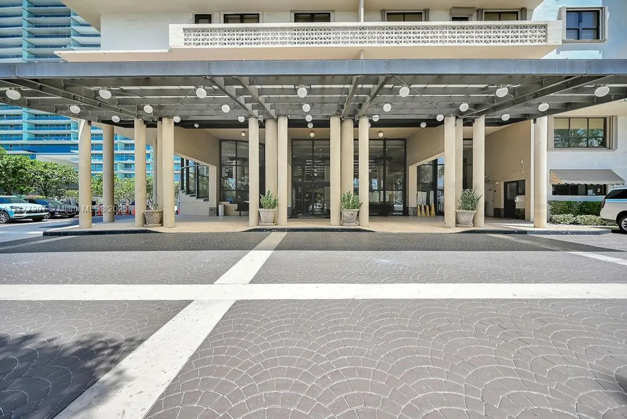 South Florida Real Estate | View 10185 COLLINS AVE, 1003 | Listing