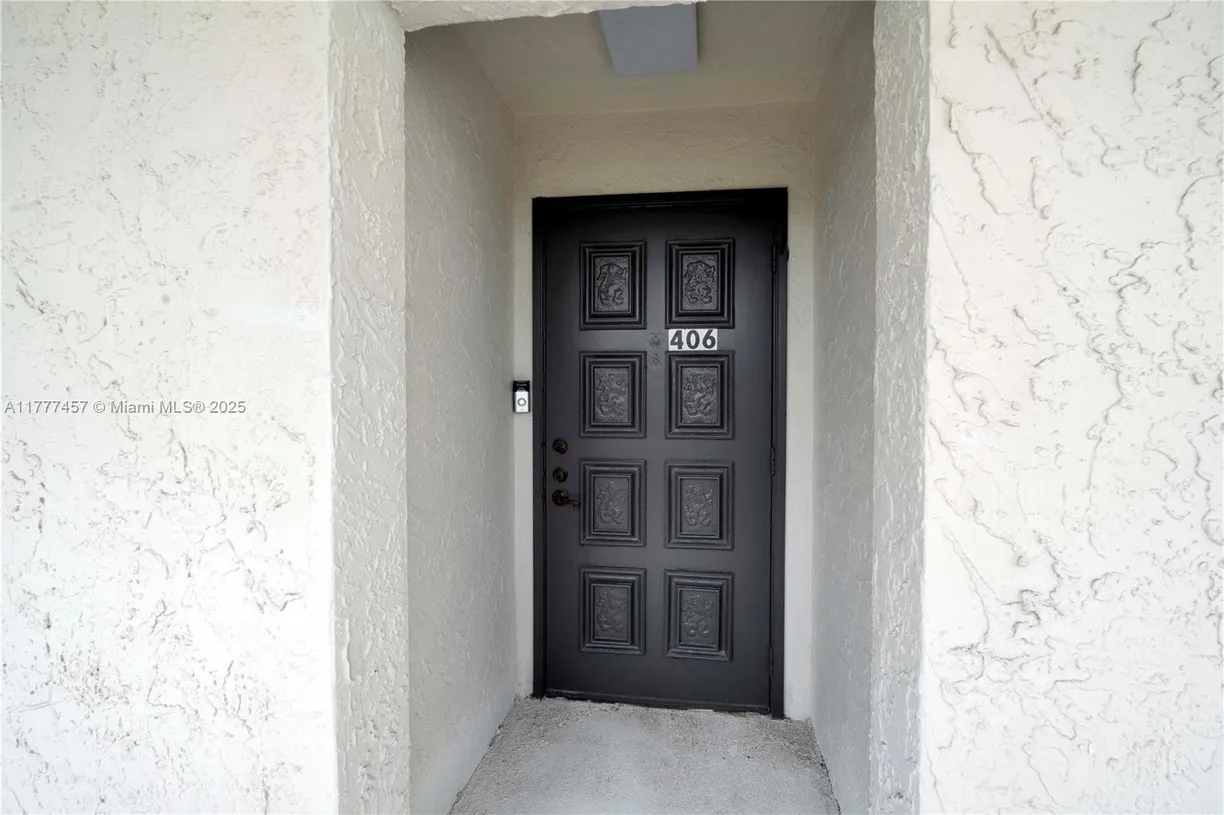 South Florida Real Estate | View 5900 NW 44th St, 406 | Listing