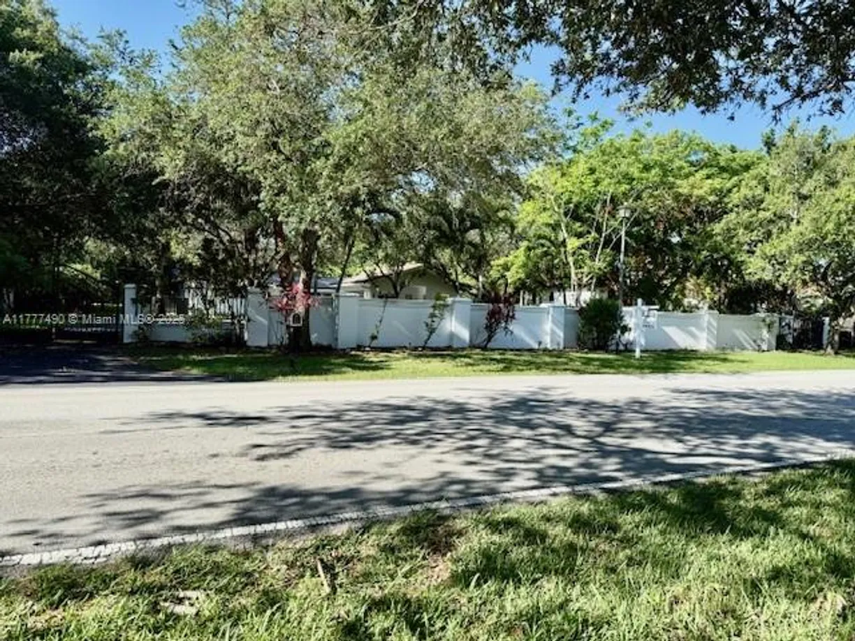 South Florida Real Estate | View 9450 SW 104 ST | Listing