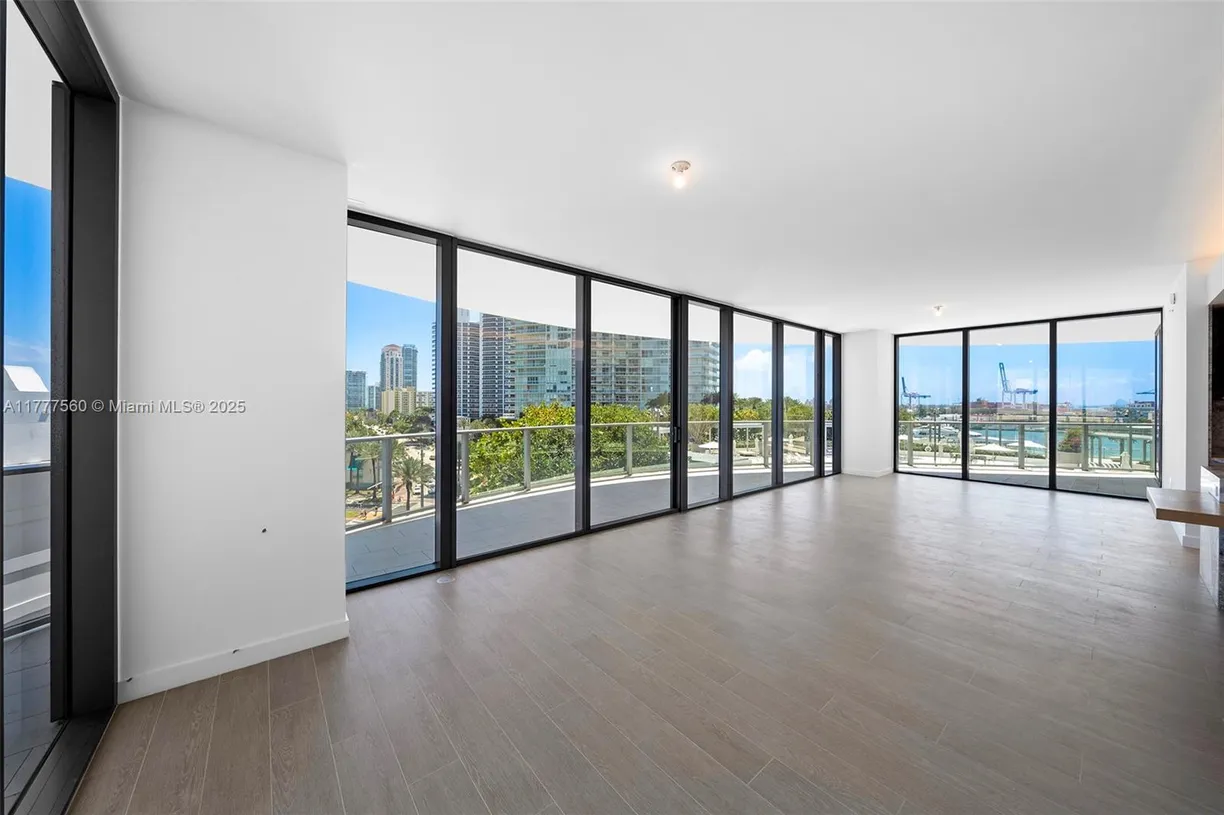 South Florida Real Estate | View 500 Alton Rd, 801 | Listing