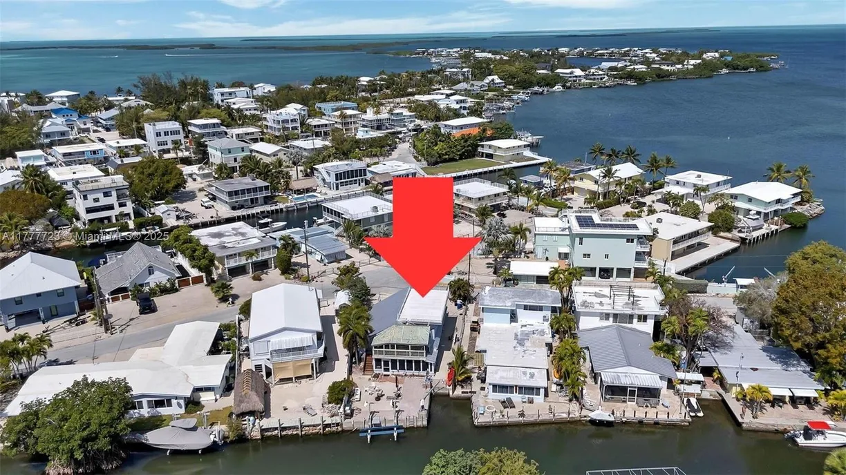South Florida Real Estate | View 108 Long Ben Dr | 3 Beds, 3 Baths