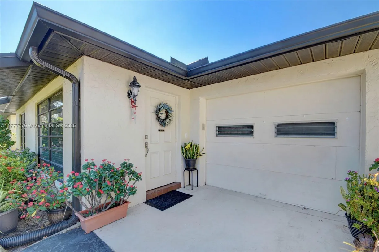 South Florida Real Estate | View 4885 Hawkwood Rd, A | 2 Beds, 2 Baths