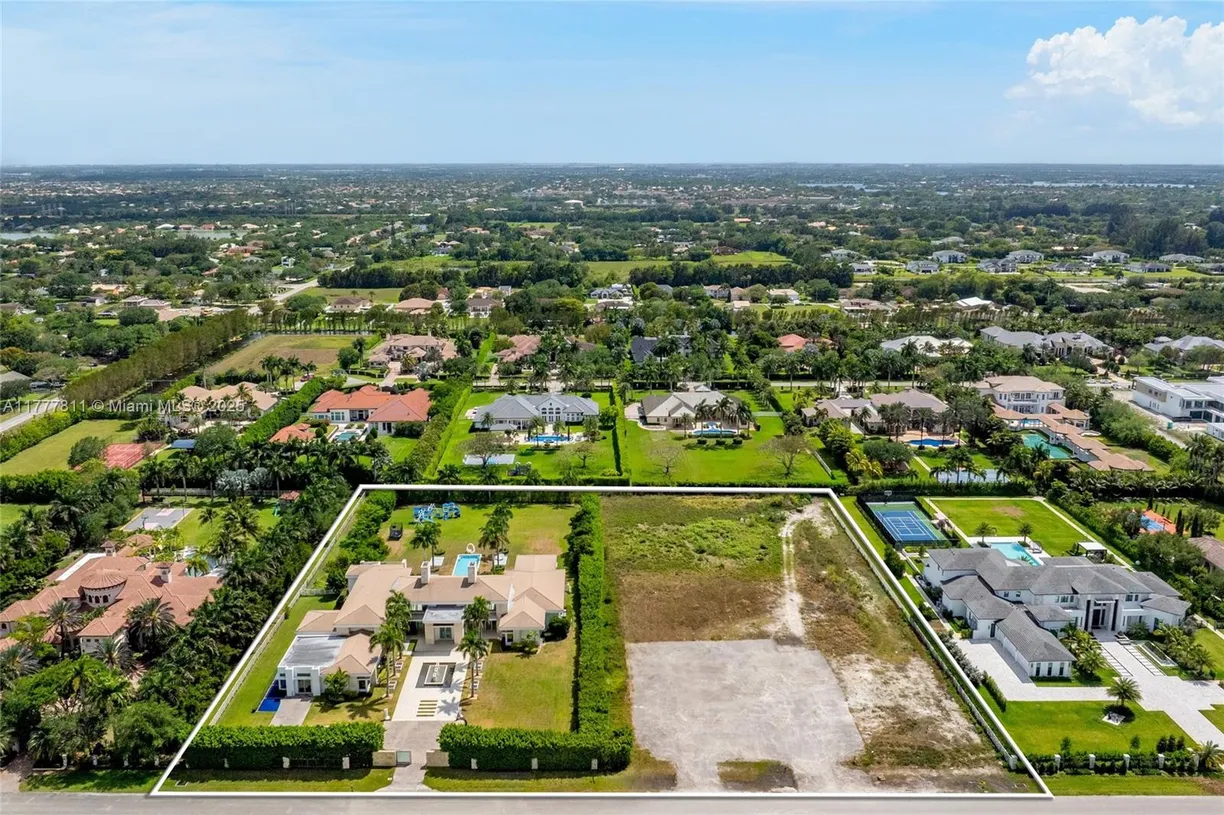 South Florida Real Estate | View 16730 Stratford Ct | 6 Beds, 6 Baths