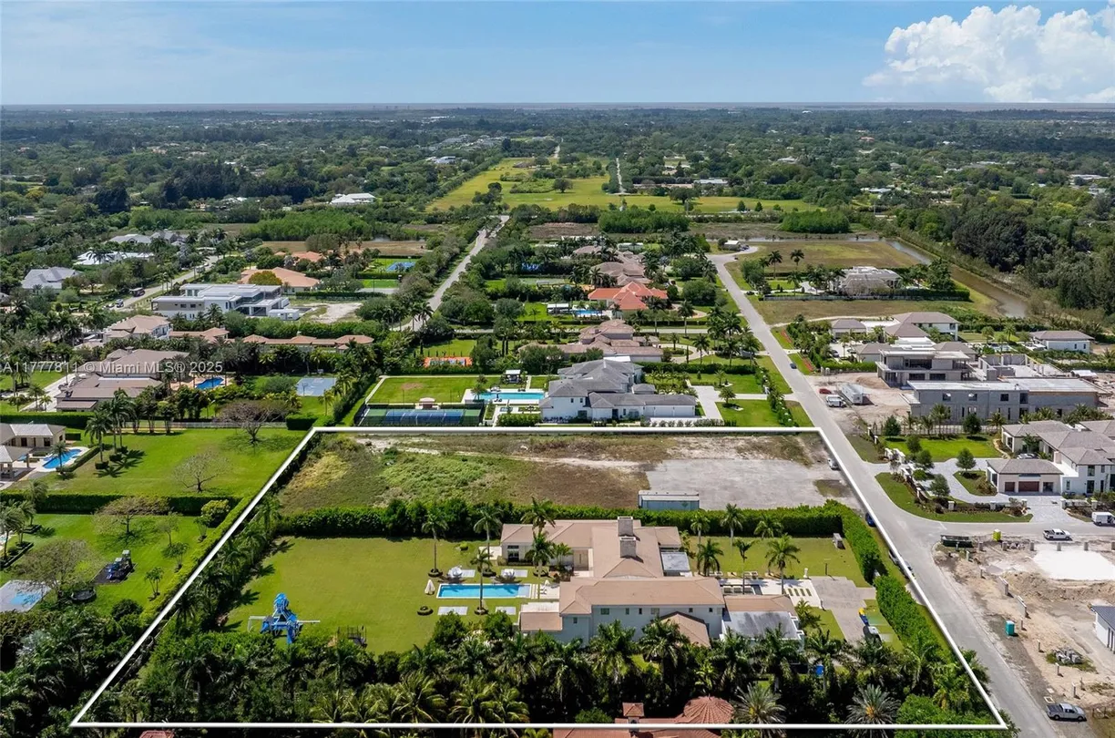 South Florida Real Estate | View 16730 Stratford Ct | Listing
