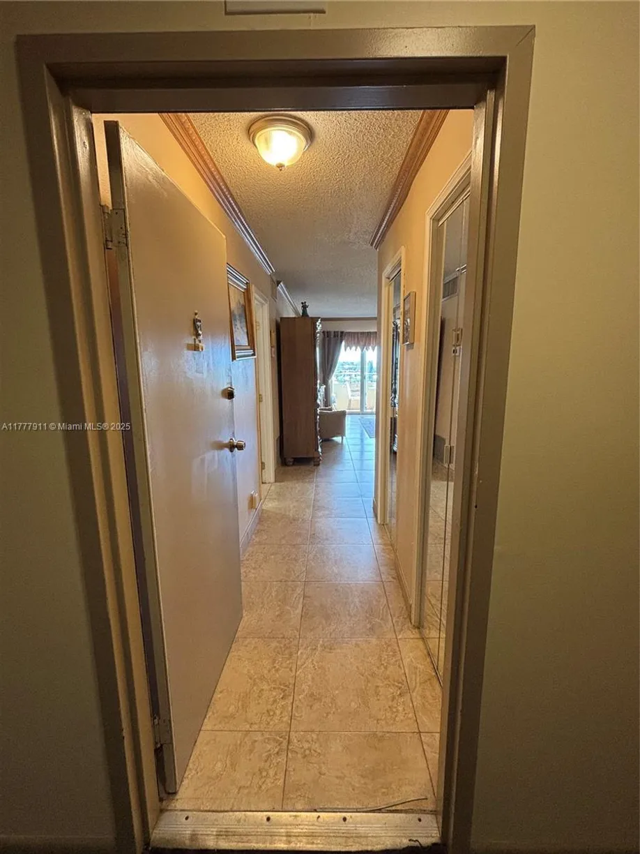 South Florida Real Estate | View 900 NE 18th Ave, 1105 | Listing