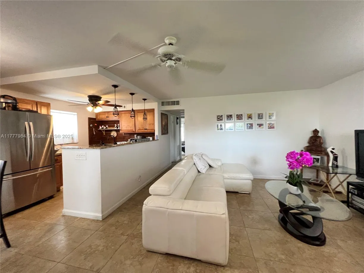 South Florida Real Estate | View 21 Saxony A, 21 | 2 Beds, 2 Baths