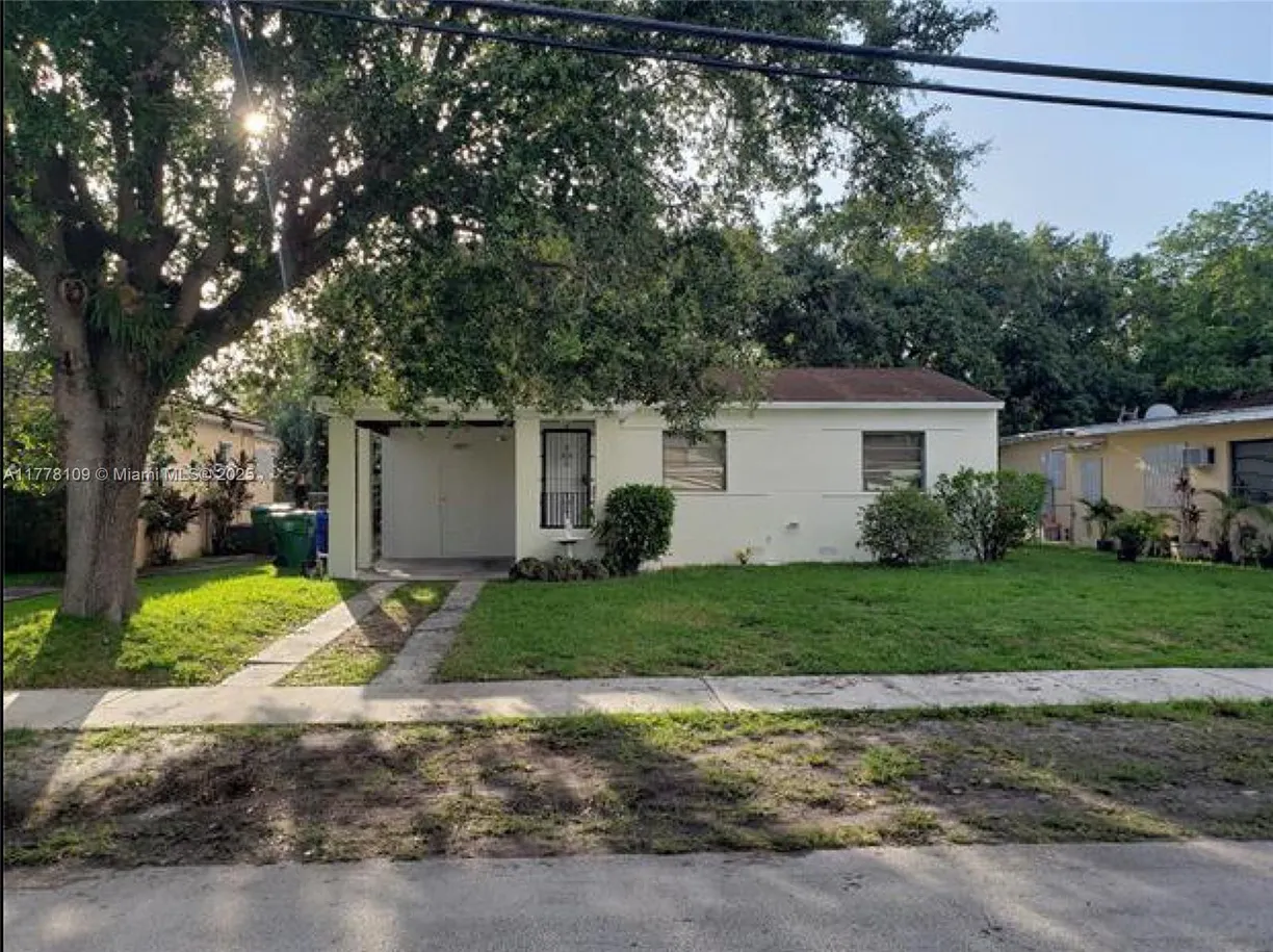 South Florida Real Estate | View 301 SW 51st Ave | Listing