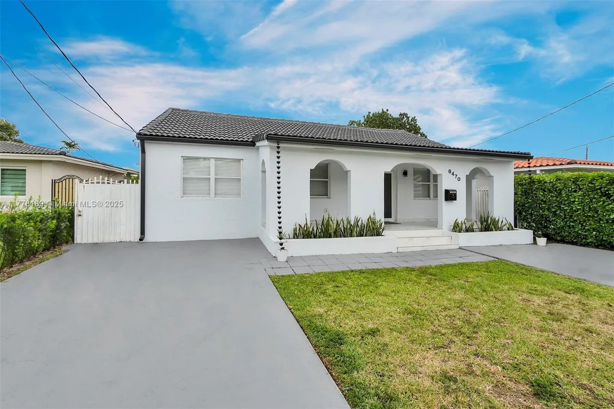South Florida Real Estate | View 6470 SW 27th St | Listing