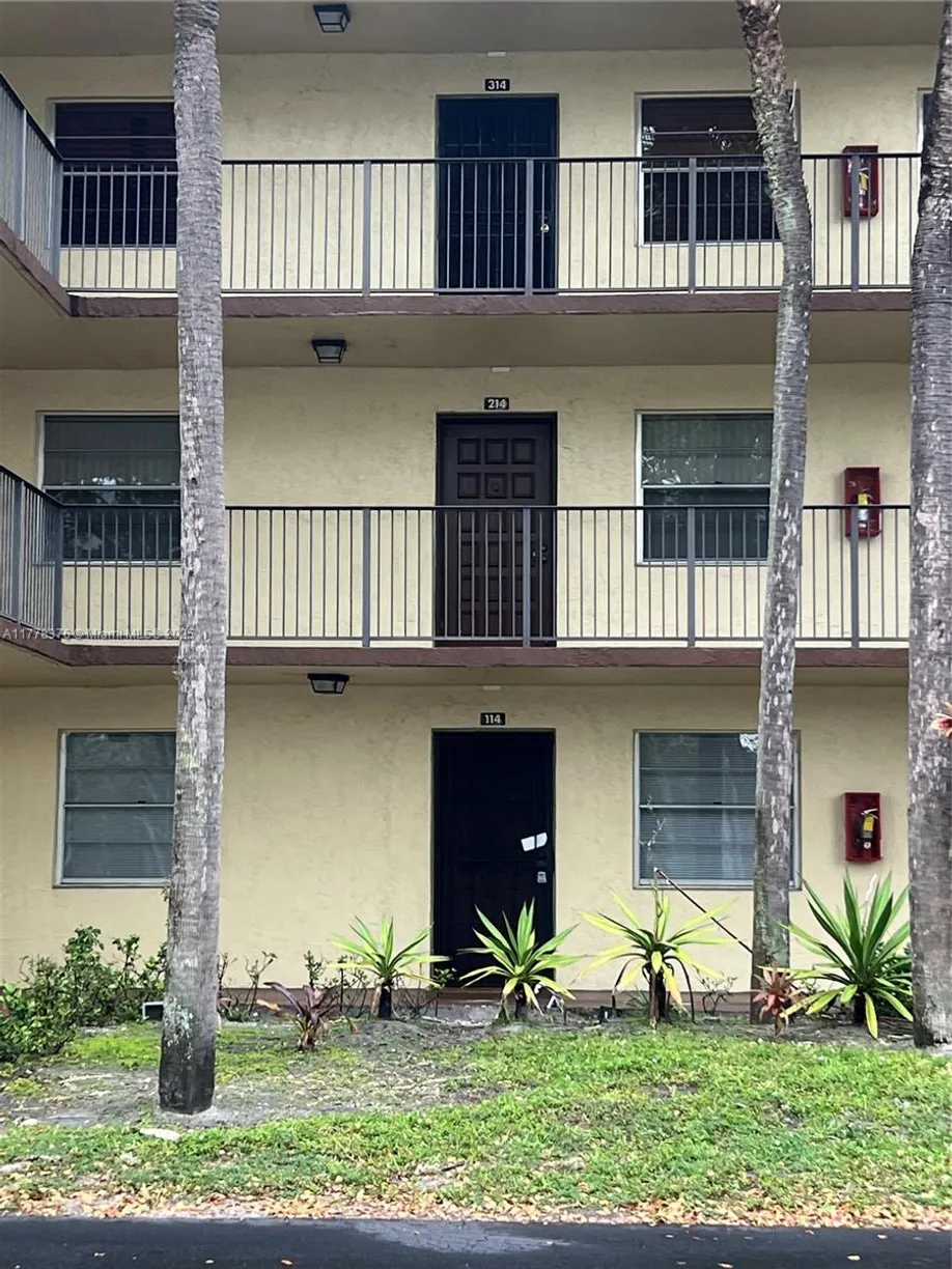 South Florida Real Estate | View 3161 NW 47th Ter, 114 | 2 Beds, 2 Baths