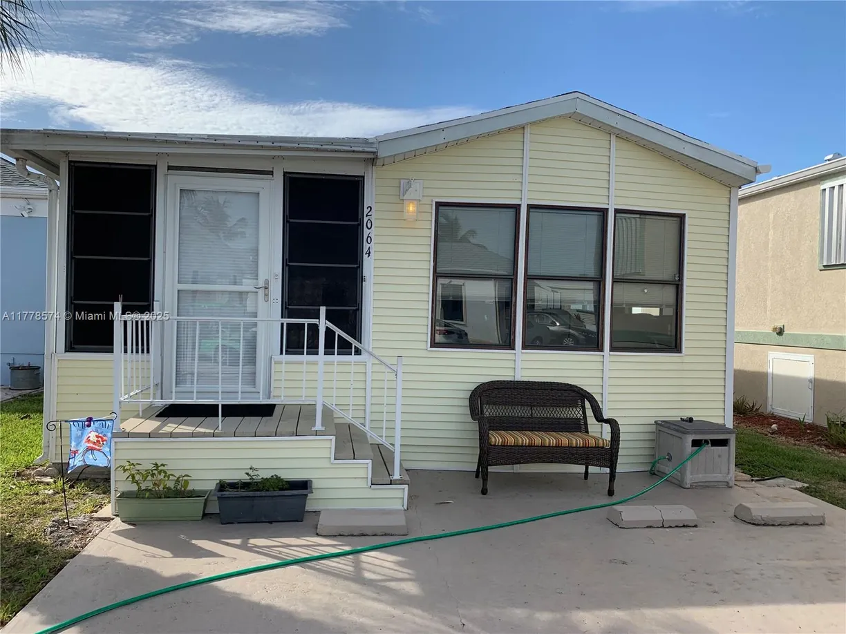 South Florida Real Estate | View 2064 Nettles Blvd | Listing