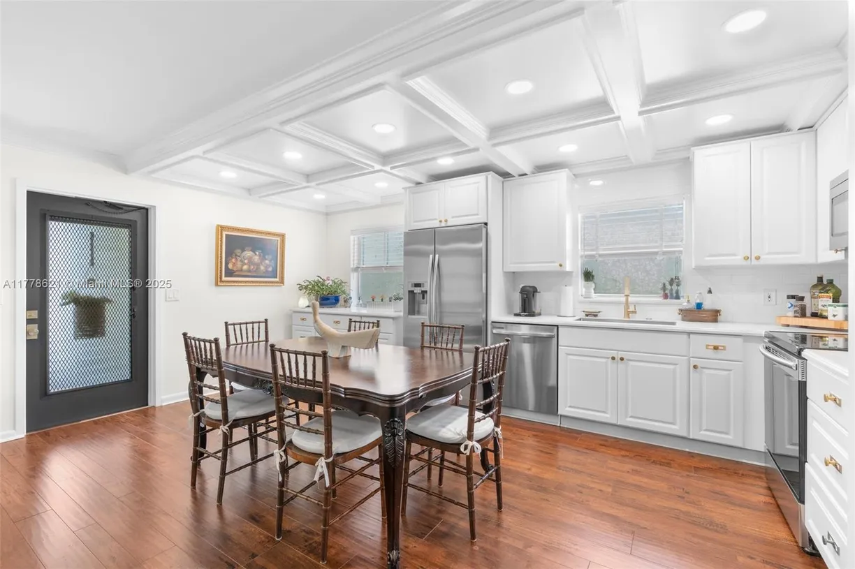 South Florida Real Estate | View 401 Brittany I, 401 | 2 Beds, 2 Baths