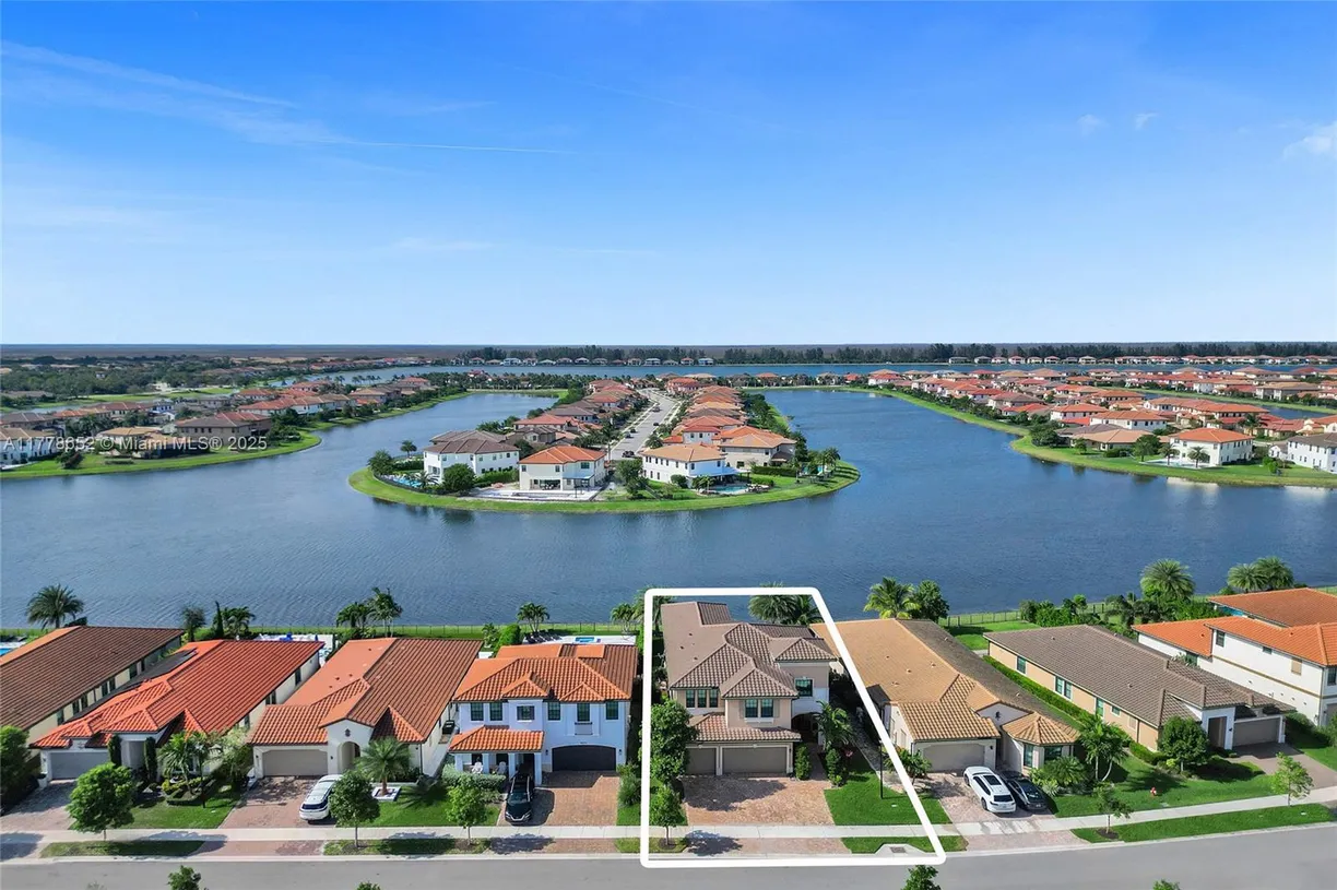 South Florida Real Estate | View 8665 E Baypoint Cir | Listing
