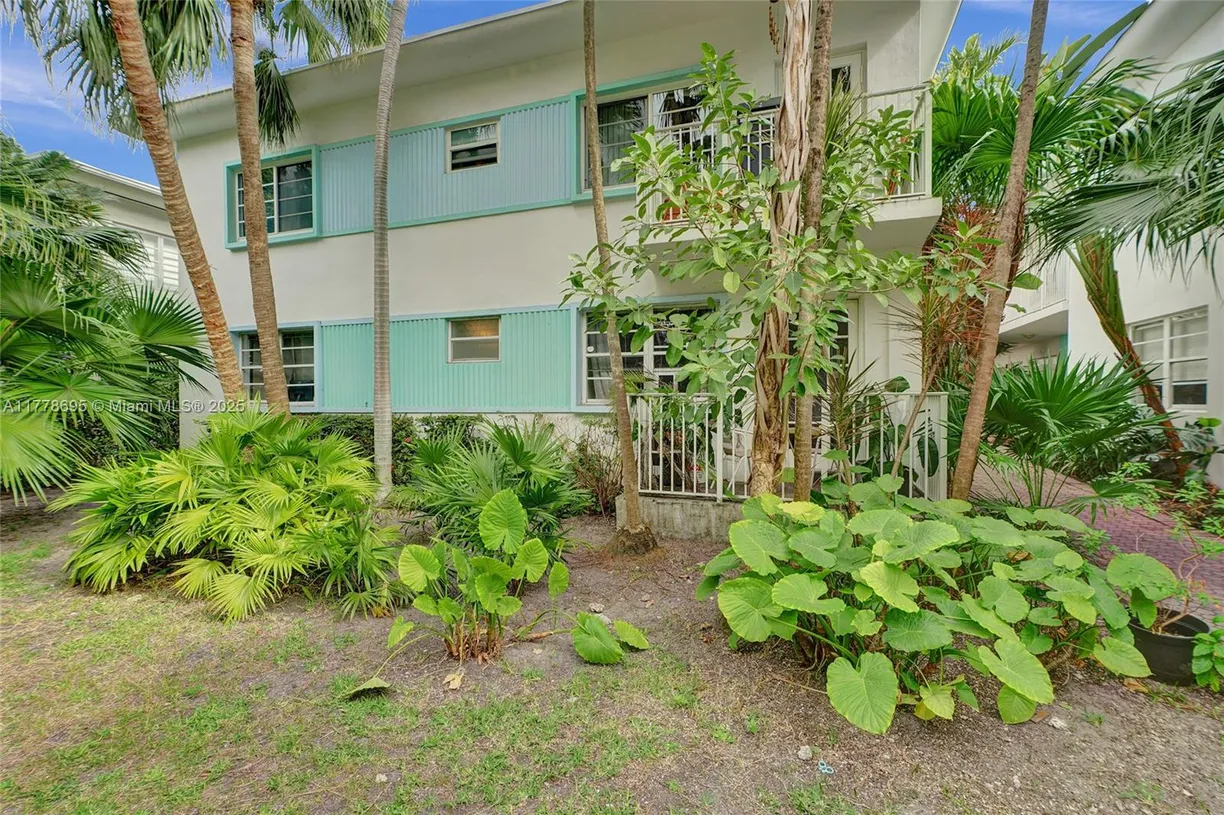 South Florida Real Estate | View 911 Meridian Ave, 104 | Listing