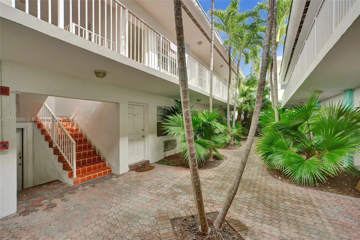 South Florida Real Estate | View 911 Meridian Ave, 104 | Listing
