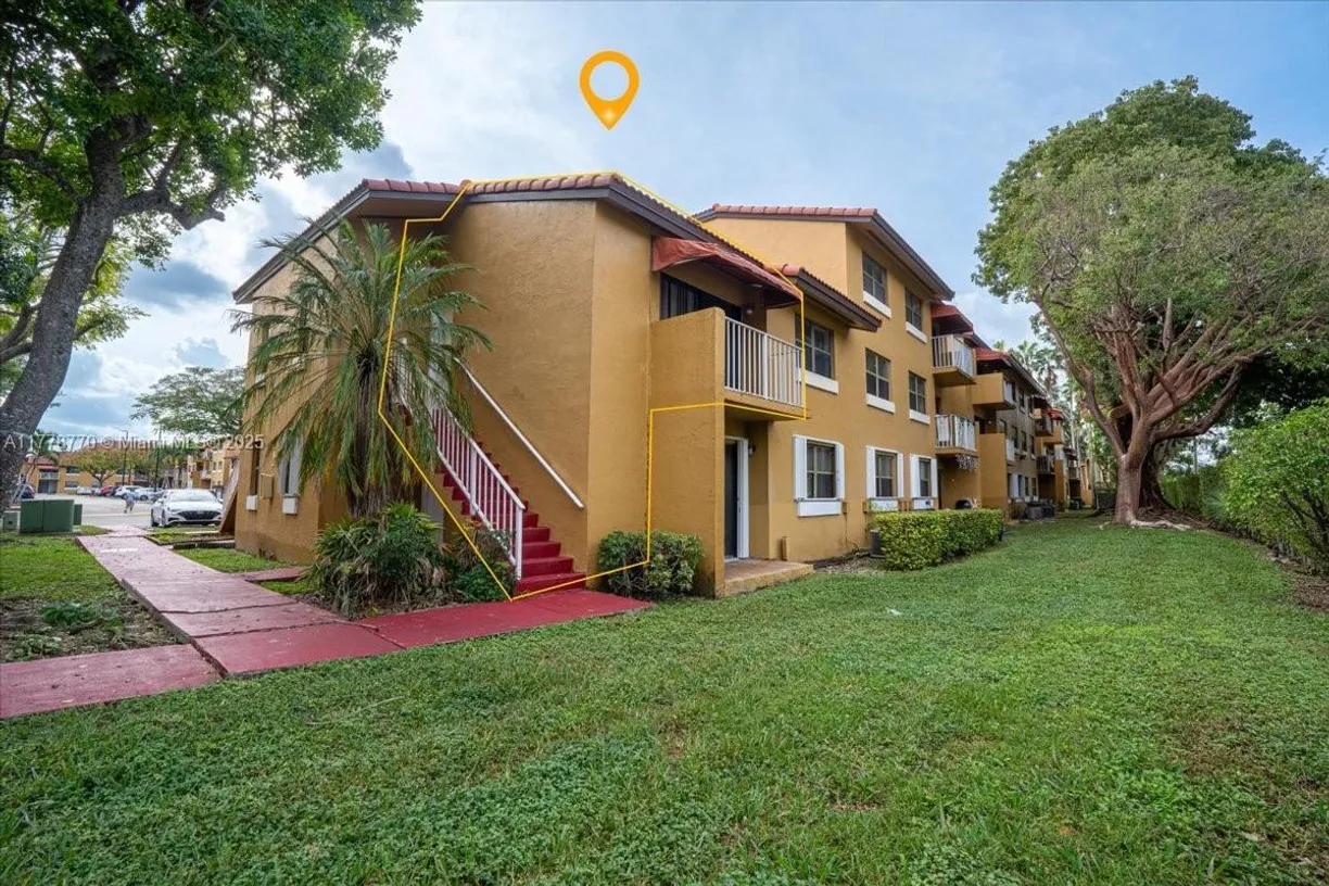 South Florida Real Estate | View 15530 SW 80th St, C-212 | 1 Bed, 1 Bath