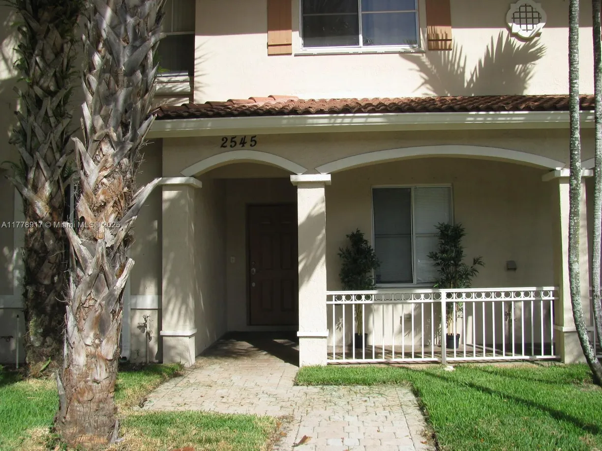 South Florida Real Estate | View 2545 SW 82nd Ave, 104 | 2 Beds, 2 Baths
