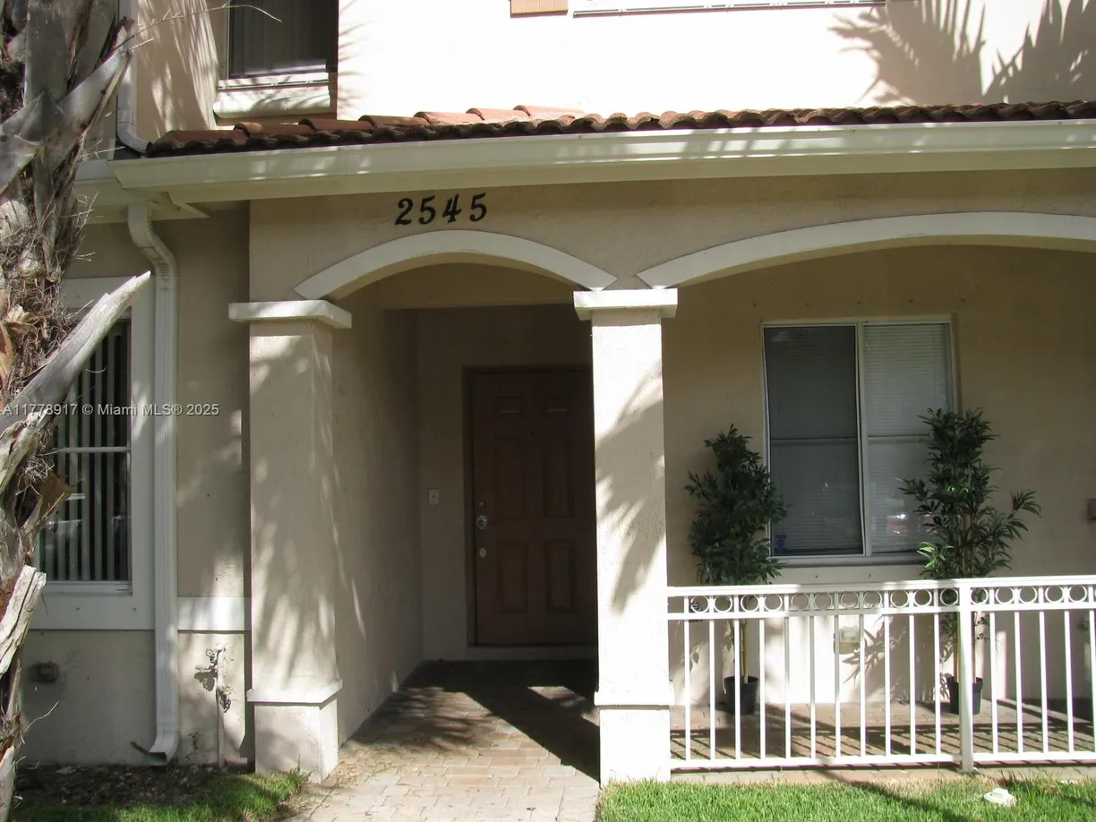 South Florida Real Estate | View 2545 SW 82nd Ave, 104 | Listing