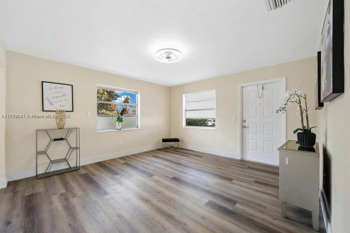 South Florida Real Estate | View 7532 Farragut St | Listing