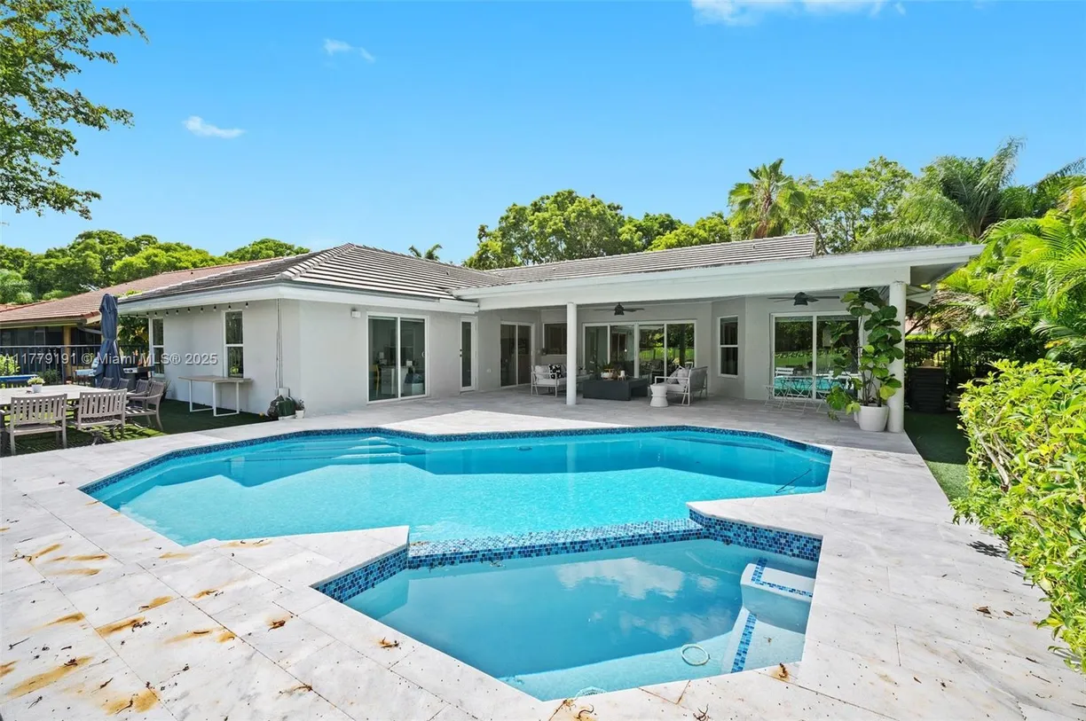 South Florida Real Estate | View 1870 Lakeshore Dr | 4 Beds, 2 Baths