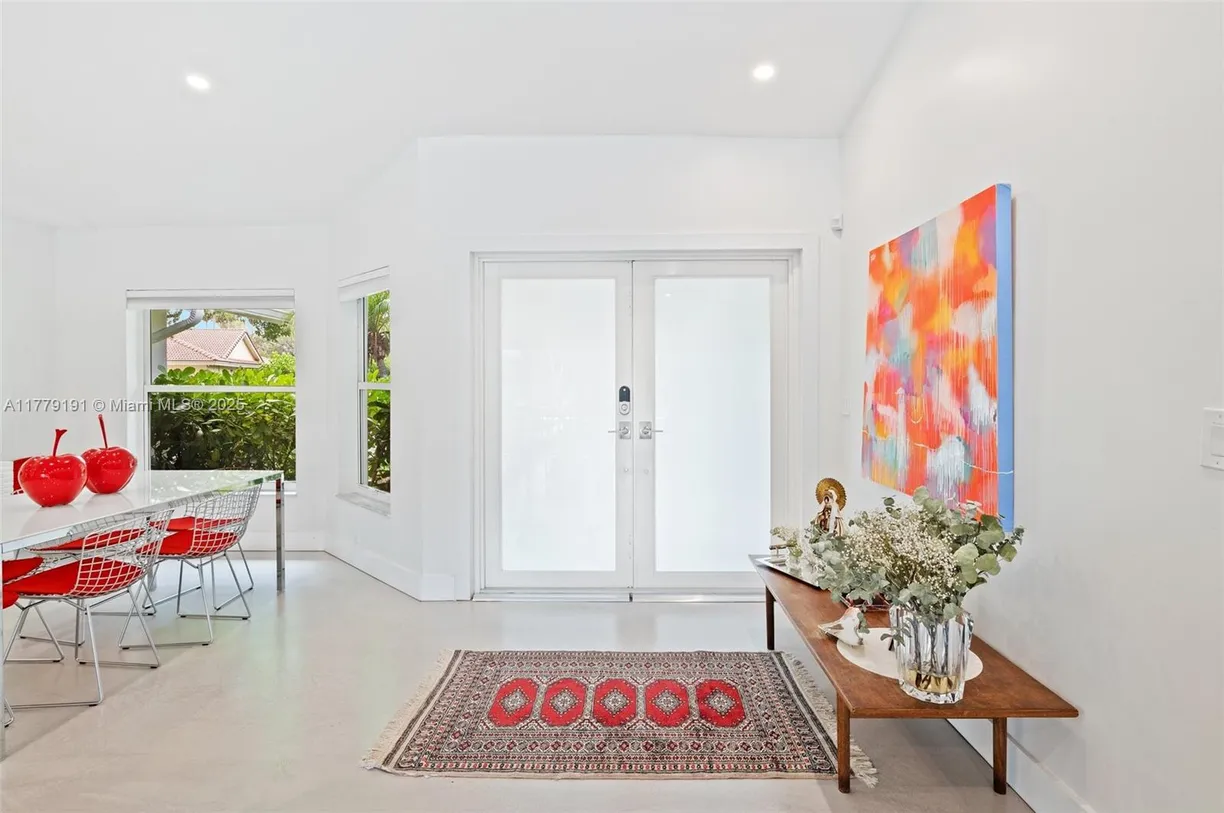 South Florida Real Estate | View 1870 Lakeshore Dr | Listing