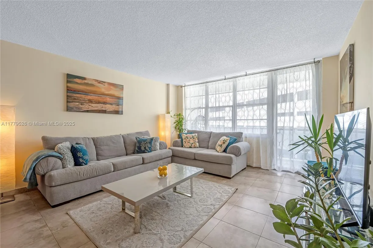 South Florida Real Estate | View 3725 S Ocean Dr, 1015 | Listing