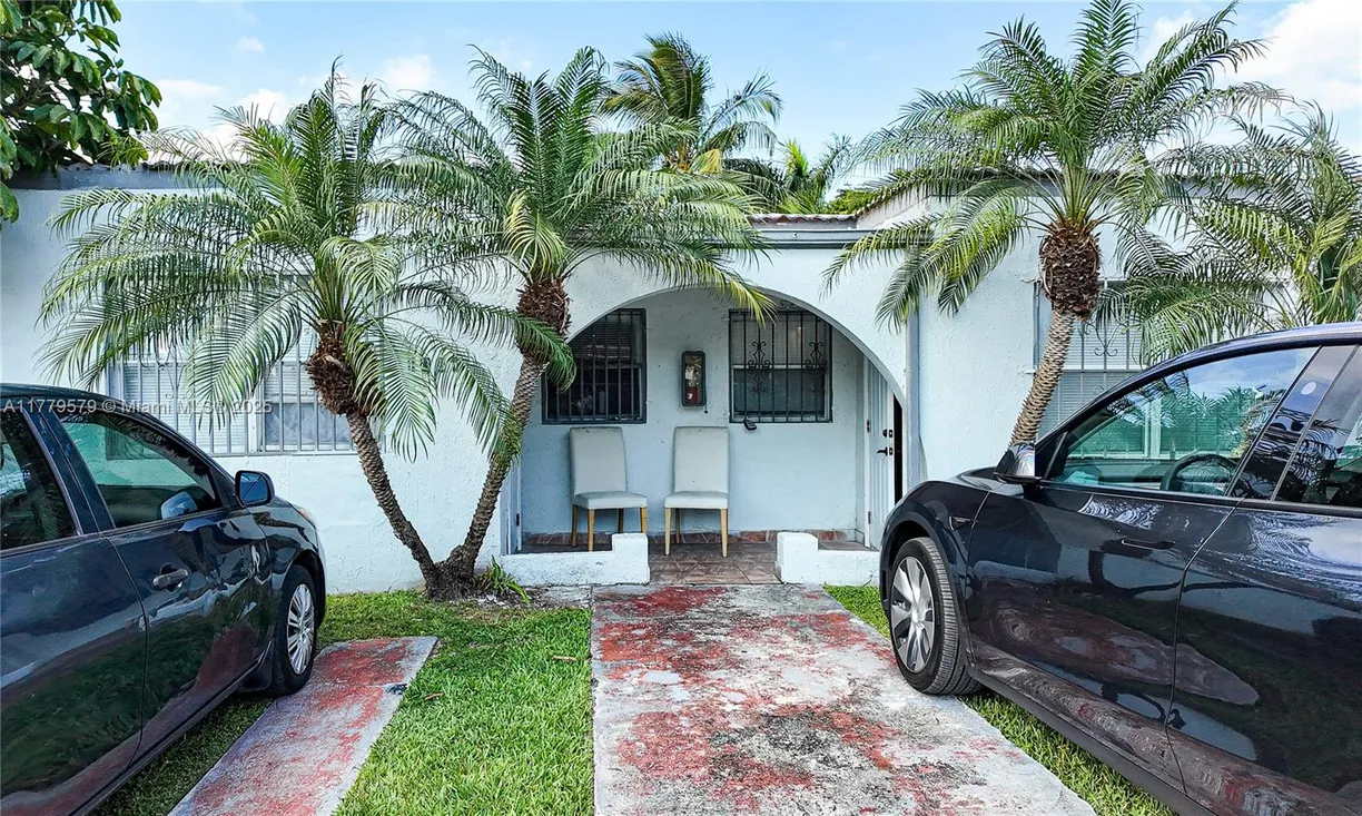 South Florida Real Estate | View 1361 NE 110th Ter, 2 | 1 Bed, 1 Bath