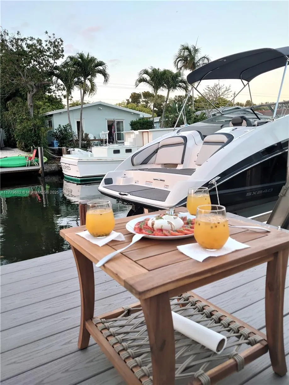 South Florida Real Estate | View 1428 Nautilus Isle, 1428 | 3 Beds, 2 Baths