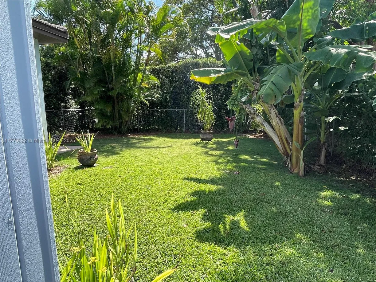 South Florida Real Estate | View 5495 SW 80th St | Listing