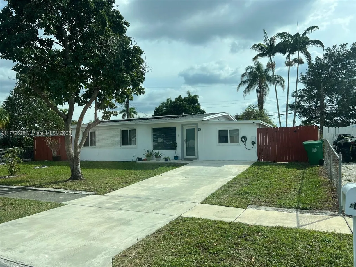 South Florida Real Estate | View 5620 SW 38th St | 3 Beds, 1 Bath