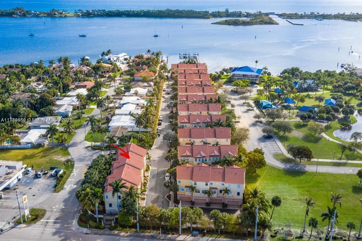 South Florida Real Estate | View 104 Harbors Way, 104 | Listing