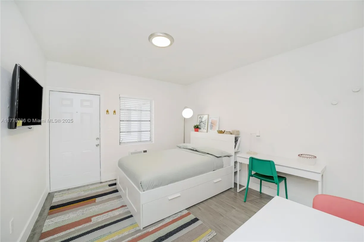 South Florida Real Estate | View 770 NE 123rd St, 9 | Listing