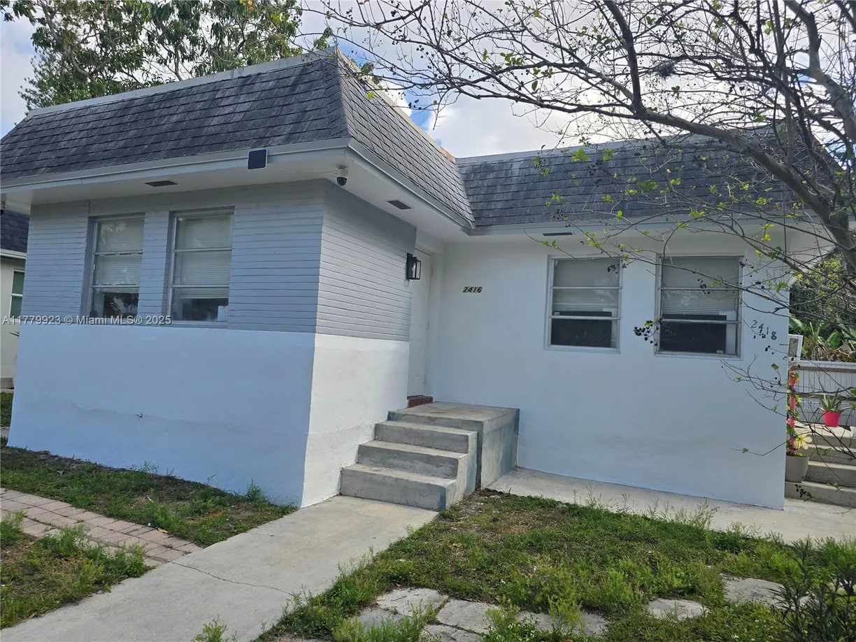 South Florida Real Estate | View 2416 Sherman St