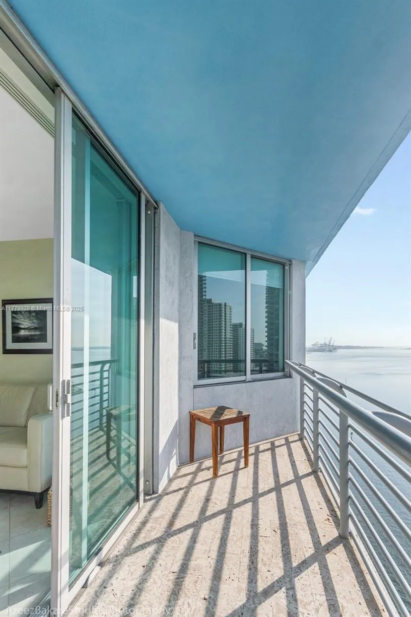 South Florida Real Estate | View 325 S Biscayne Blvd, 621 | Listing