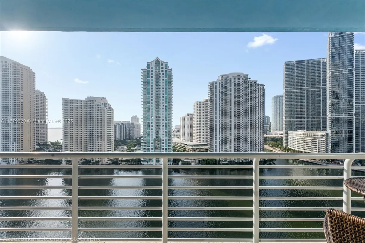 South Florida Real Estate | View 325 S Biscayne Blvd, 621 | Listing