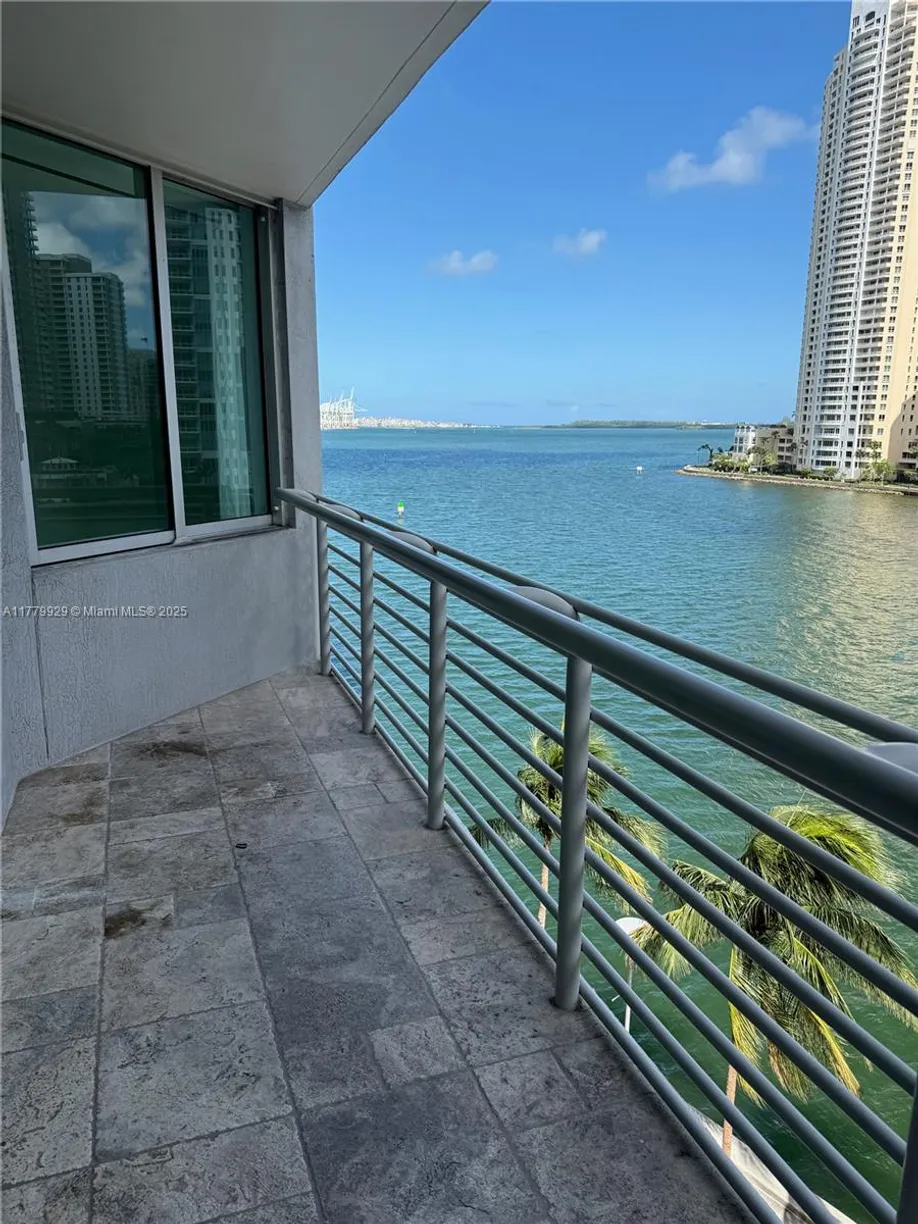 South Florida Real Estate | View 325 S Biscayne Blvd, 621 | 2 Beds, 2 Baths