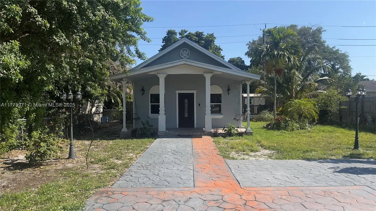 South Florida Real Estate | View 2218 Harding St | 2 Beds, 1 Bath