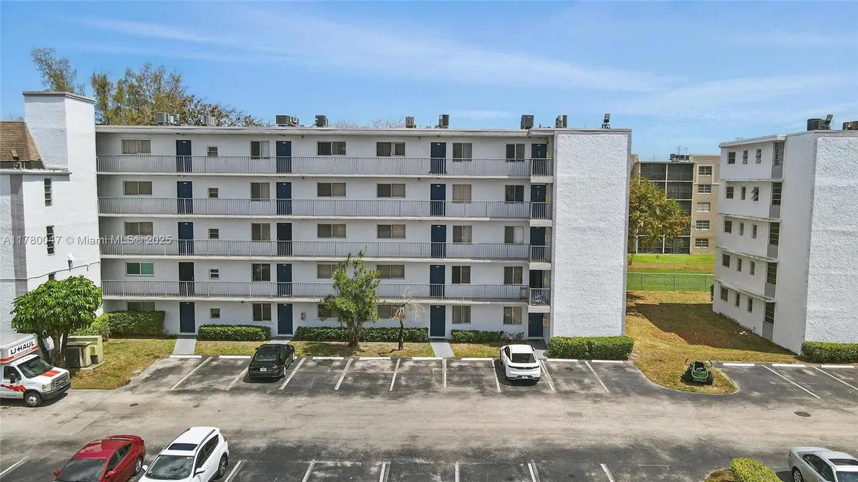 South Florida Real Estate | View 8540 N Sherman Cir, 408 | Listing