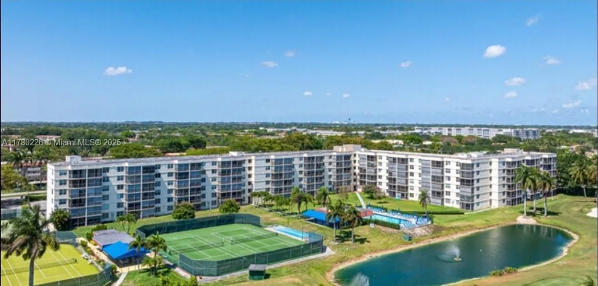South Florida Real Estate | View 691 S HOLLYBROOK DR, 104 | 2 Beds, 2 Baths