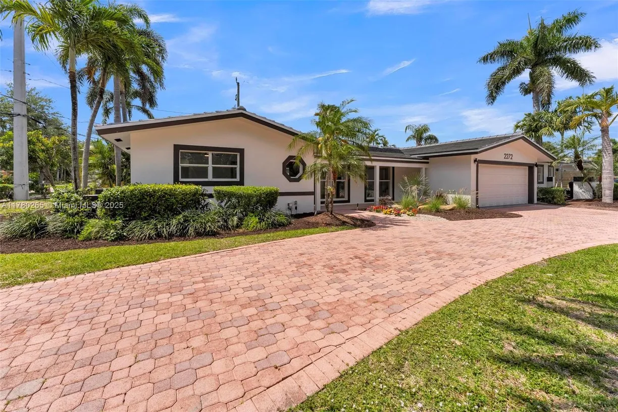 South Florida Real Estate | View 2272 NE 31st St | Listing